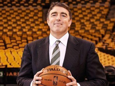 2019年NBA老板资产排行榜（探索NBA老板们的财富来源与影响力）