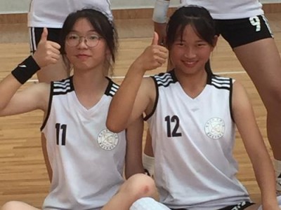 女生排球步伐要领（从基本走步到灵活转移，打造出色的步伐基础）