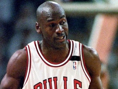 2017NBA球员效率值排行榜（探索NBA历史上效率最高的球员及他们的表现如何？）