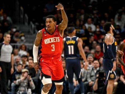 2013年NBA常规赛排行榜及球队表现一览（探索当年NBA常规赛排名、球队表现及关键赛事精彩回顾）