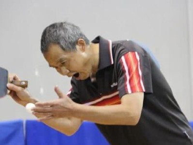 打乒乓球的高效技巧（巧妙掌握发球、接发球和攻防策略，提升乒乓球水平）
