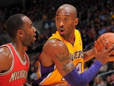 NBA常规赛个人数据排行榜揭晓（球员数据背后的故事）