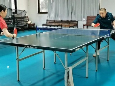 乒乓球反手防守练习的技巧（打造稳健反手高效应对对手攻击）