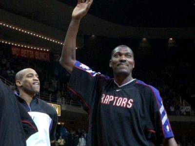 OutstandingBasketballDefender