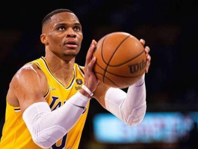 2021年NBA球星薪水排行榜揭晓！（探寻NBA球星们的财富之路，谁是最富有的巨星？）