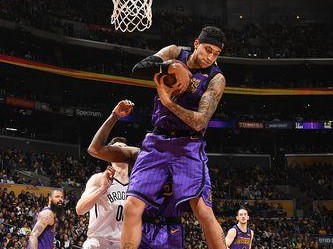NBA历史篮板球排行榜（追溯NBA历史最顶尖的篮板球巨头，勇往直前！）