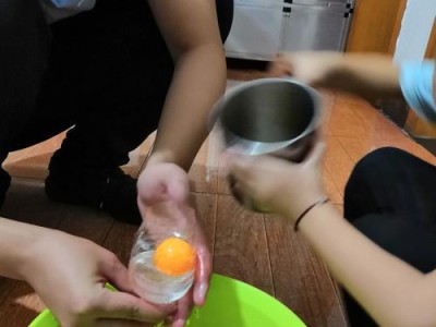 乒乓球为什么会浮起来？（探究乒乓球浮起来的原因及科学原理）