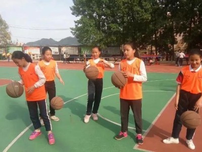 篮球小学生一对一防守训练的重要性（提升防守水平，锻炼团队意识，培养自信心）