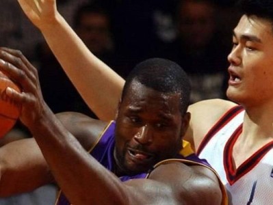 NBA中锋姚明命中率排行榜（探索姚明命中率在NBA历史中的地位）