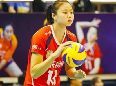 徒手并步技巧（学习排球徒手并步的关键要领和技巧，助力成为优秀排球运动员）