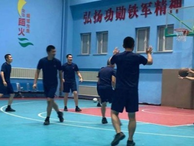 打造强大防守能力的篮球青训团队（提升篮球青训团队的防守水平，实现整体进步）