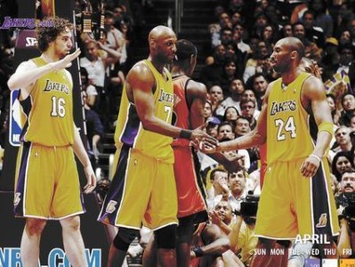 NBA季后赛场均抢断排行榜（NBA季后赛场均抢断数据揭秘，）