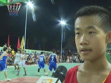 篮球比赛防守球员数量规则及其影响（探索篮球比赛中防守球员数量的重要性与限制）