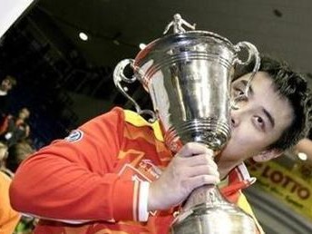 男单奥运会乒乓球冠军的背后（揭秘男单奥运会乒乓球冠军的奋斗之路）