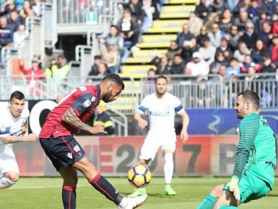 足球门前救险技巧（练习、位置、反应、技术）