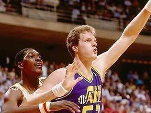 NBA历史上十大离奇进球排行榜（回顾经典瞬间，留下永恒记忆）