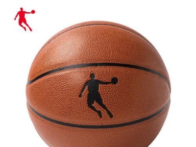 篮球9号和7号的防守之争（揭秘篮球场上的铁闸与控球王）