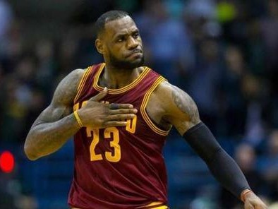 NBA效率值排行榜解析（揭秘NBA球员最高效的表现）