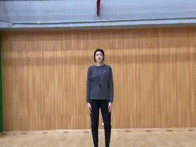 掌握排球扣半高球的技术要领（提高技术水平，掌握正确动作）