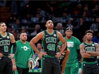 NBA总冠军次数排行榜（统计数据揭示伟大的篮球王朝和超级巨星的荣耀时刻）