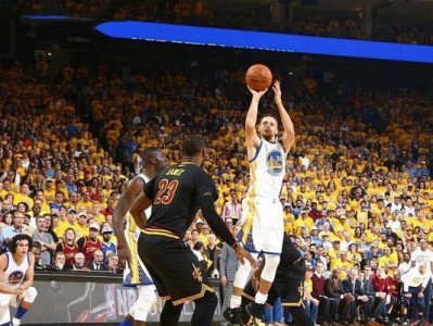 NBA单赛季常规赛三分球排行榜的全面解析（探究2019-2020赛季NBA三分球王的争夺战）