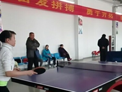 探索乒乓球教学的最佳时机（以45岁为节点，乒乓球教学重要性大增）