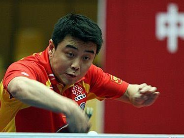 乒乓球实战赢的秘诀（提高技巧、调整策略、提升自信）