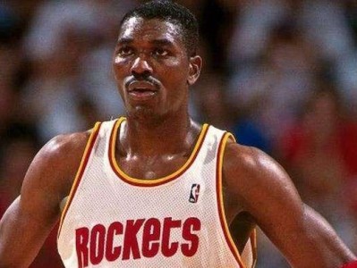 NBA历史前20名大球星排行榜（回顾NBA历史上最伟大的20位球员，见证传奇的辉煌）