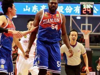 职业篮球球员防守规则最新解析（深入探讨篮球防守规则的演变与应用）